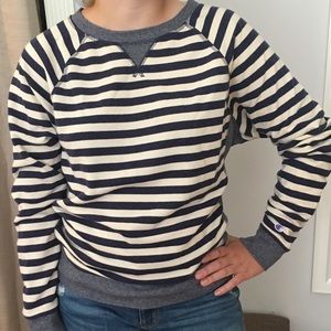 Champion Comfy Athletics Pullover